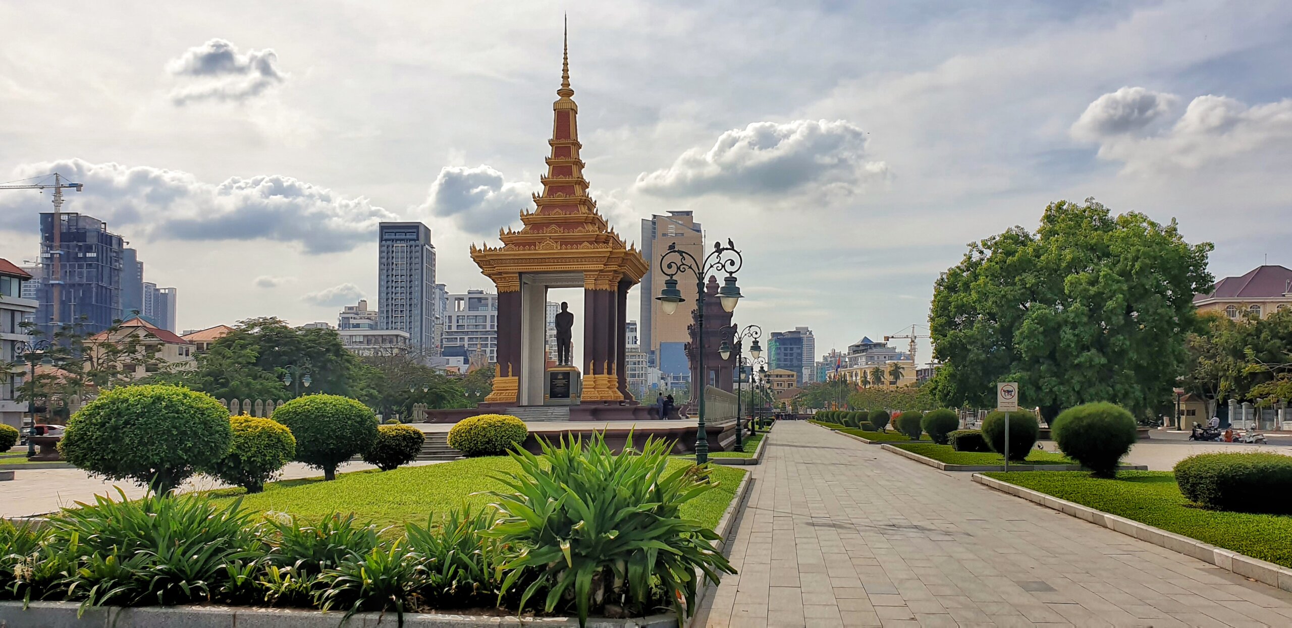 One day in Phnom Penh: 18 things to do